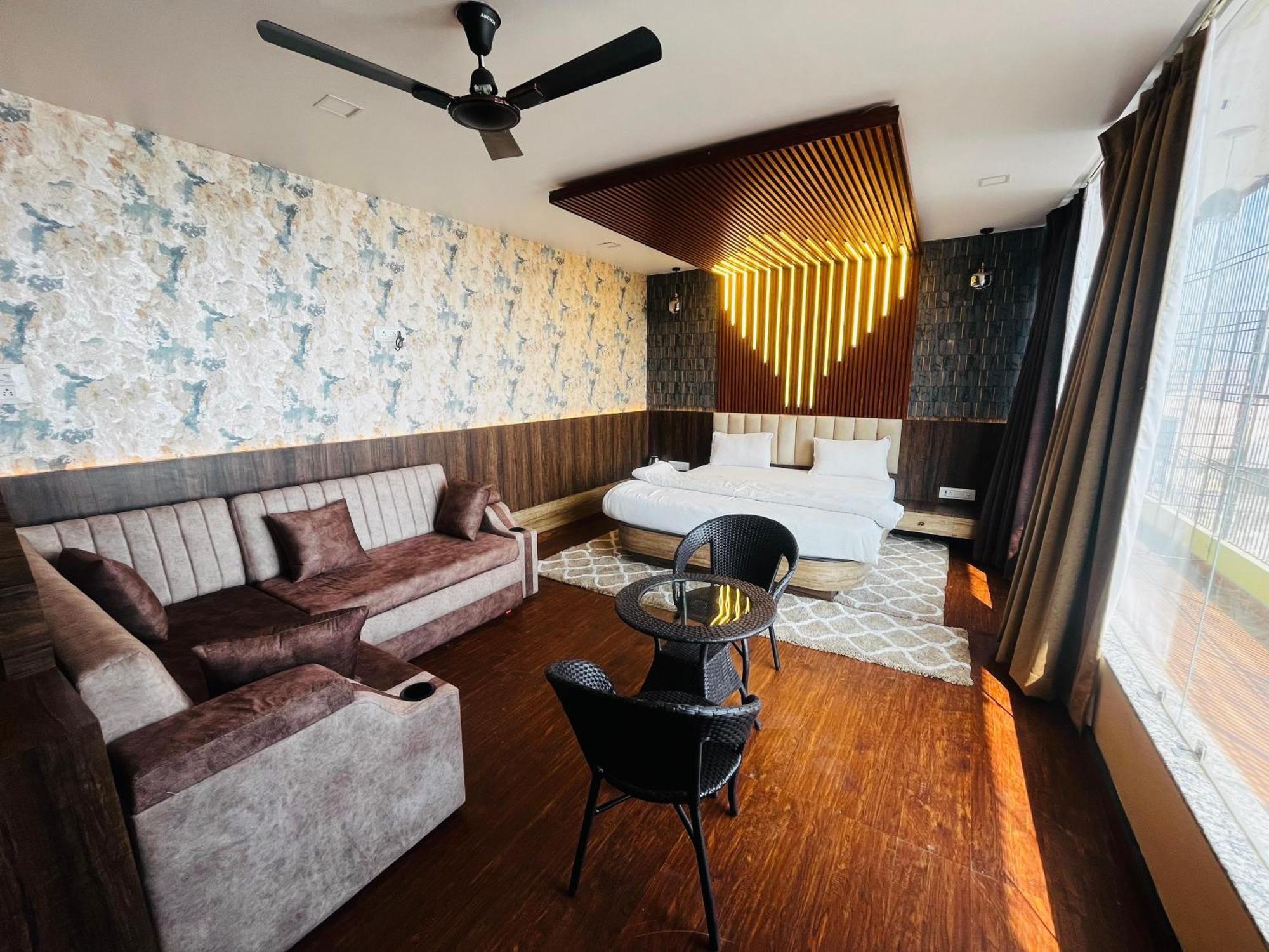 Ks Paying Guest House Варанаси Экстерьер фото