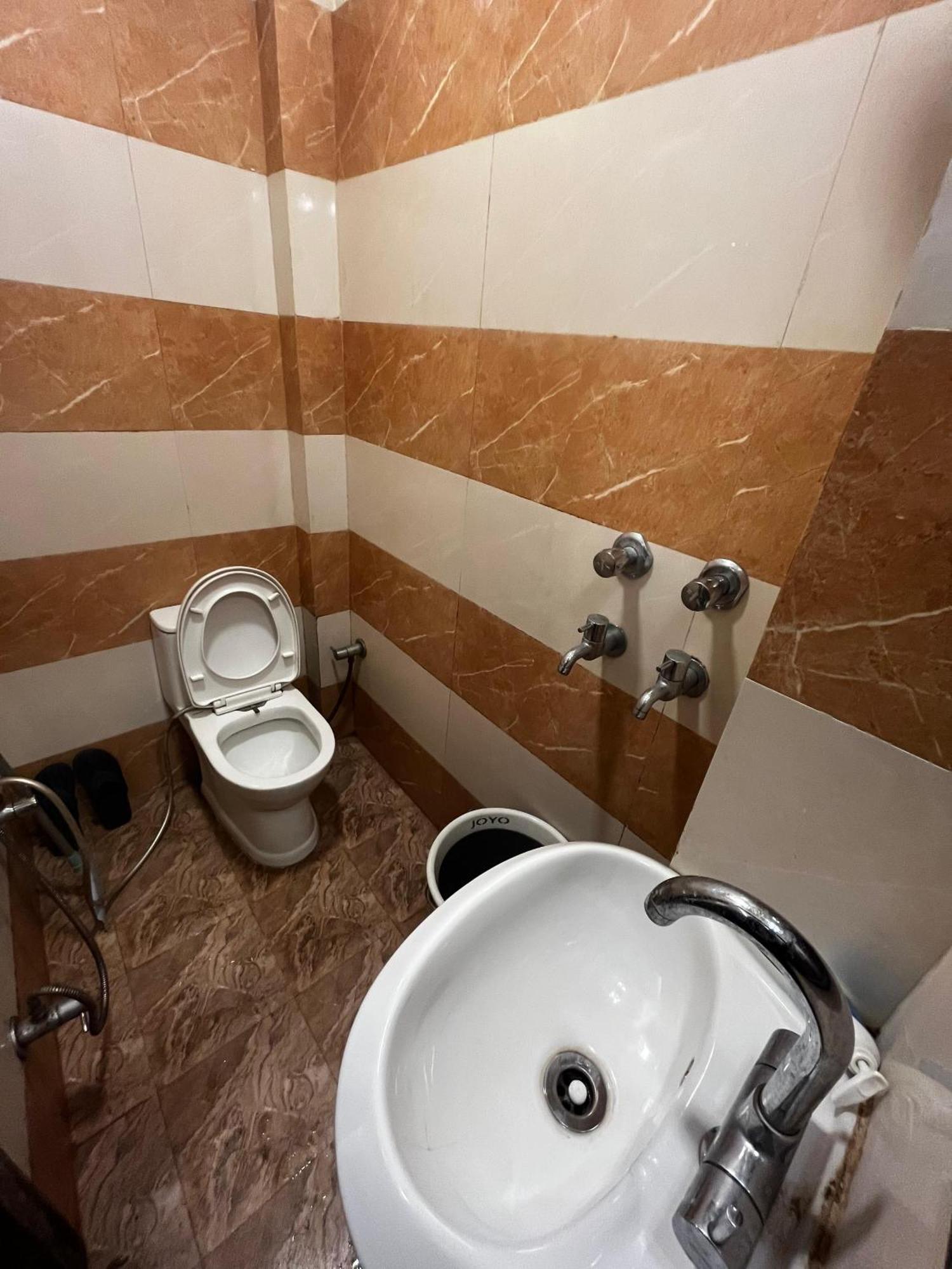 Ks Paying Guest House Варанаси Экстерьер фото