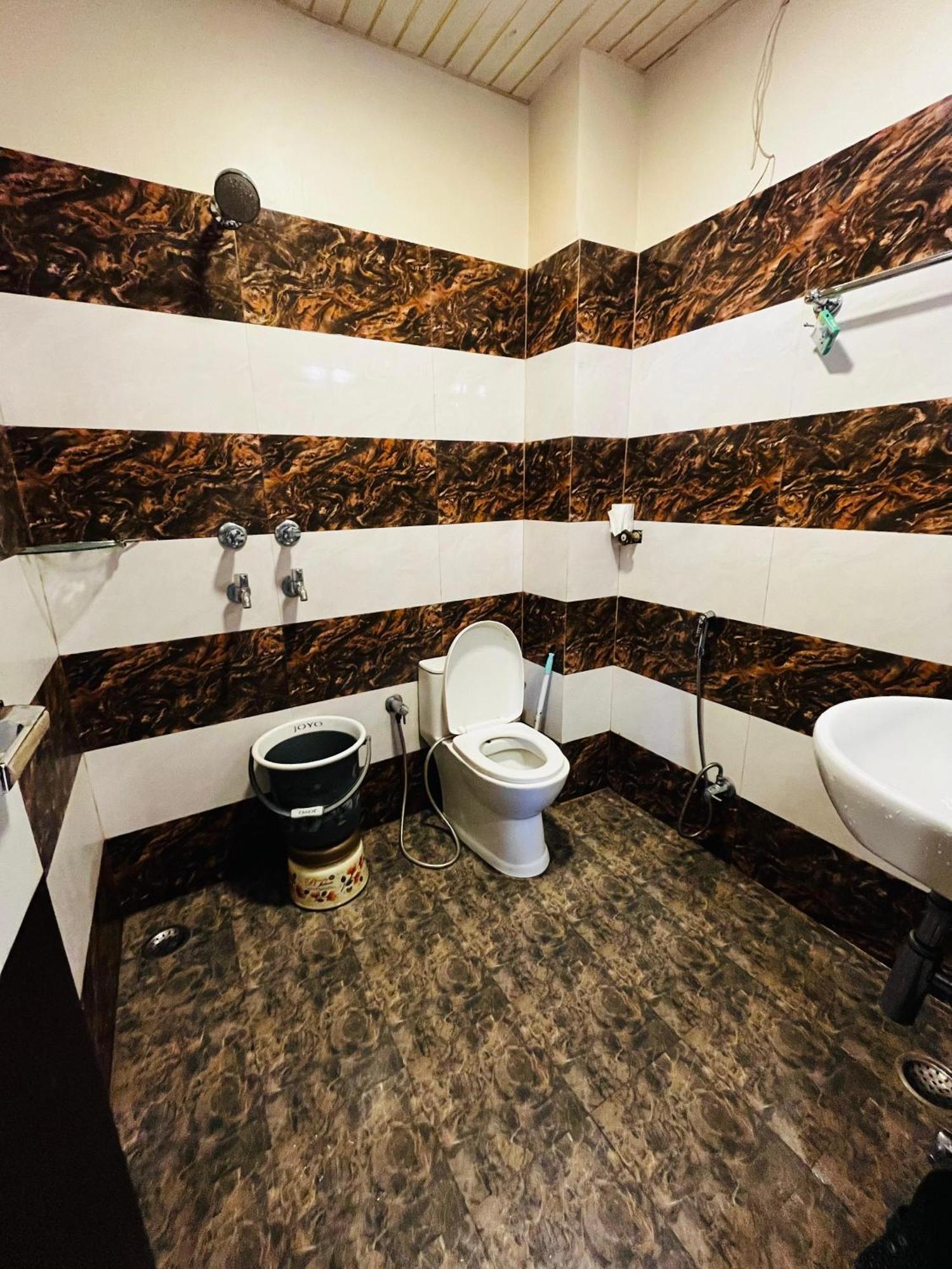 Ks Paying Guest House Варанаси Экстерьер фото